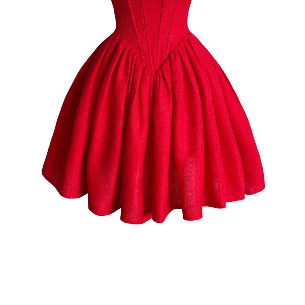 Chic Scarlet Mini Dress